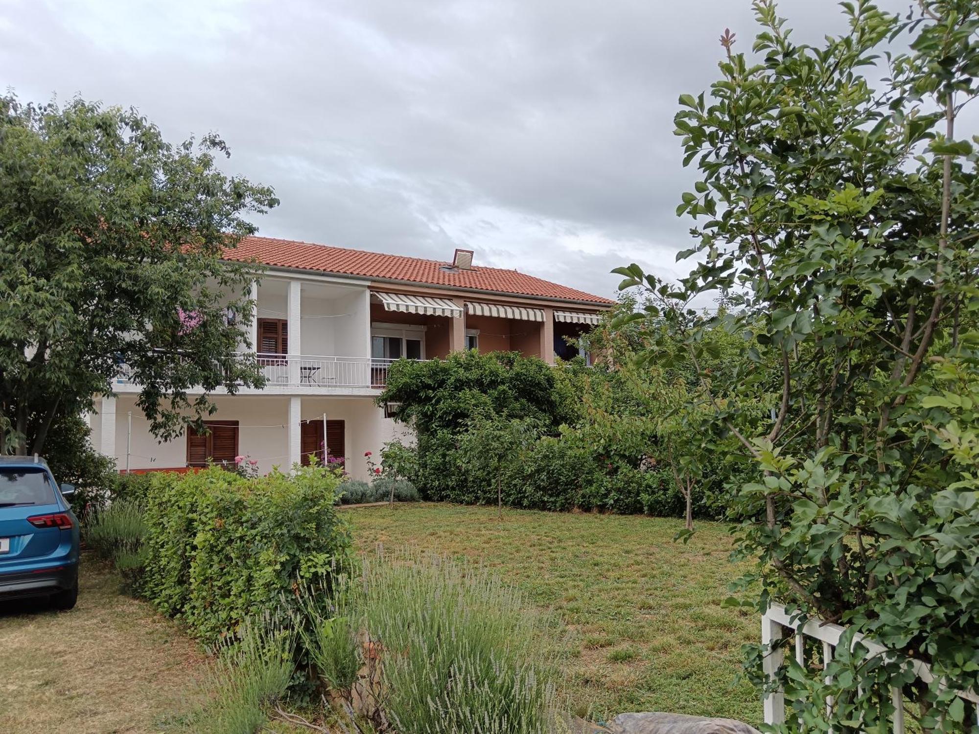 Apartments Lana สตารีกราด-ปาเคลนีซา ภายนอก รูปภาพ
