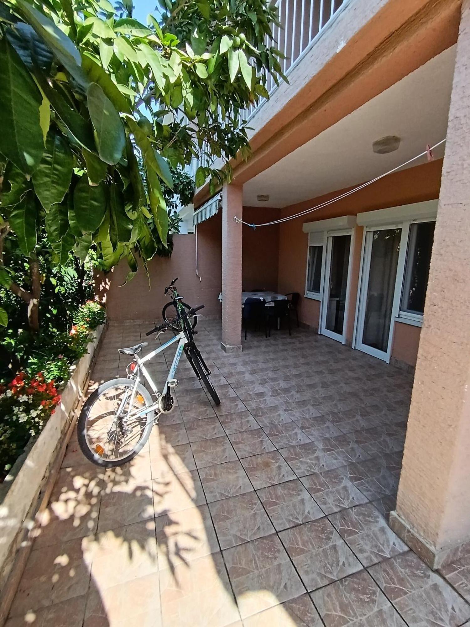 Apartments Lana สตารีกราด-ปาเคลนีซา ห้อง รูปภาพ