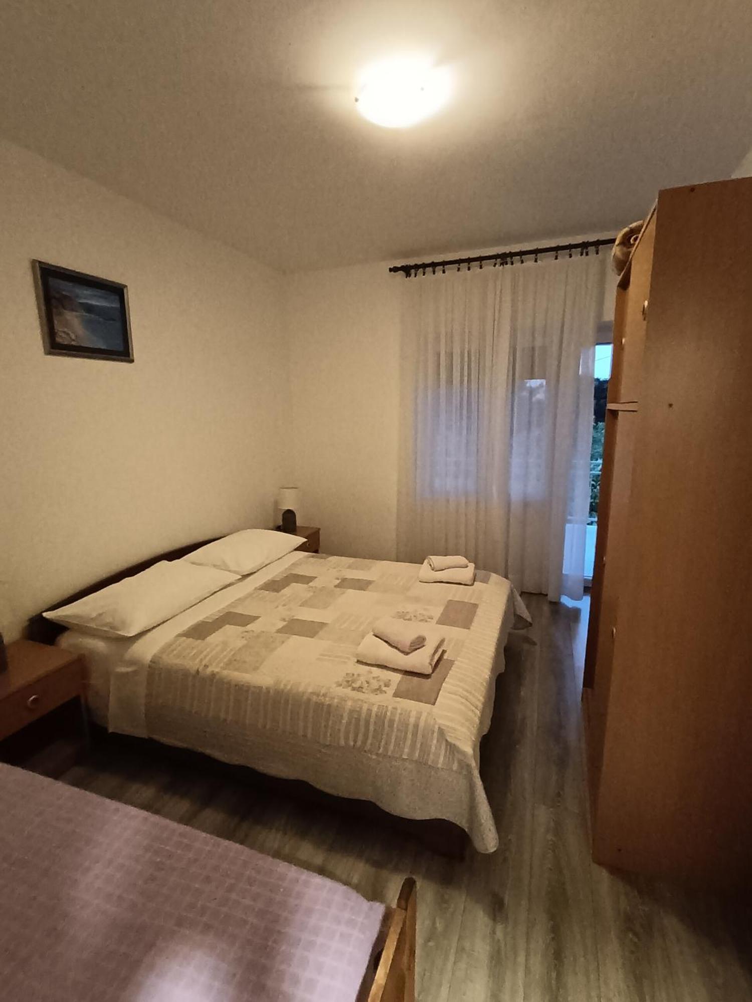 Apartments Lana สตารีกราด-ปาเคลนีซา ห้อง รูปภาพ