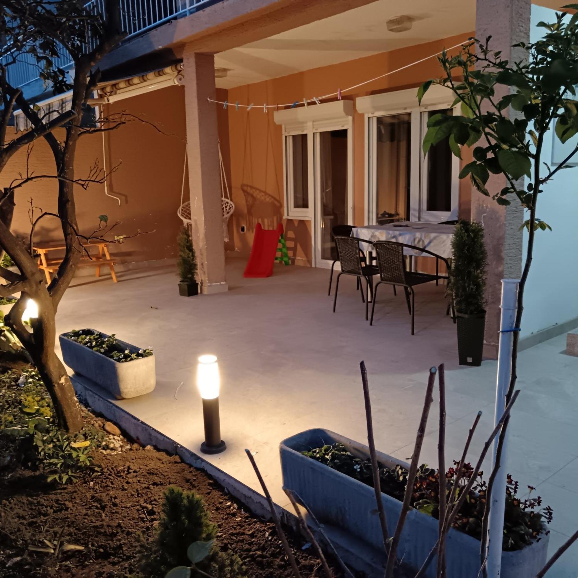 Apartments Lana สตารีกราด-ปาเคลนีซา ห้อง รูปภาพ